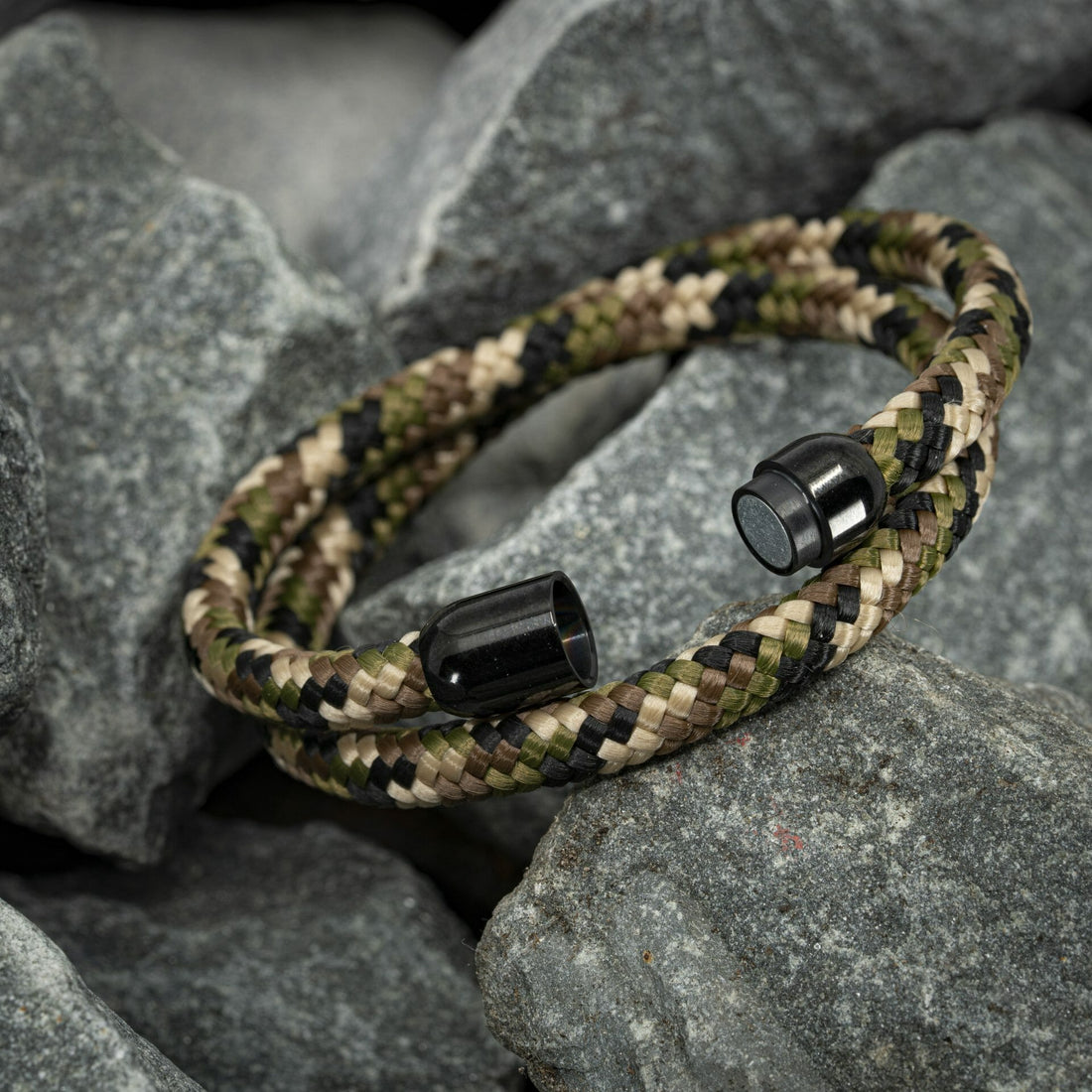 Zen-Armband schwarz – Camouflage-Militärseil