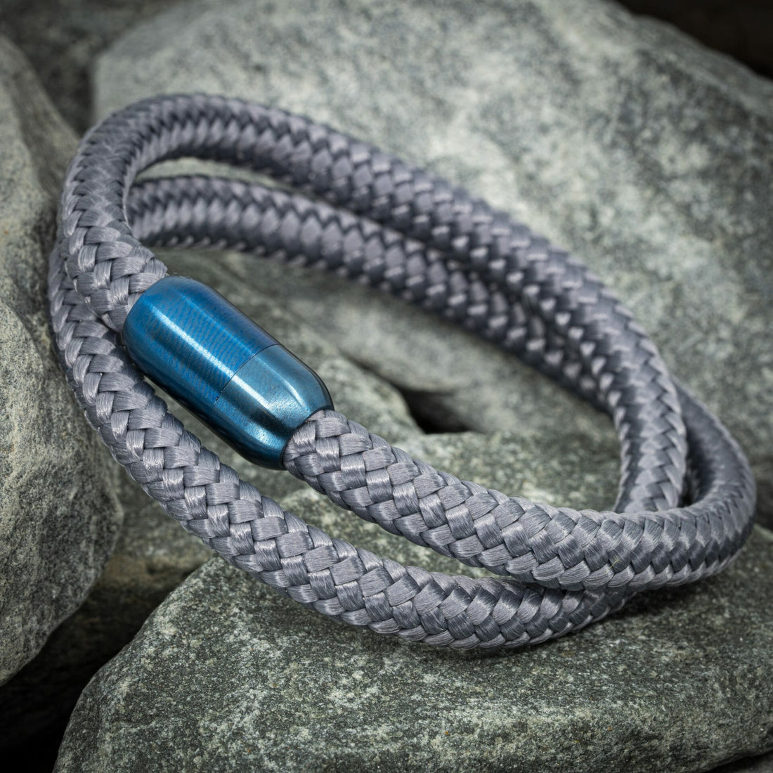 Zen-Armband mit schwarzem Glied – graues Seil